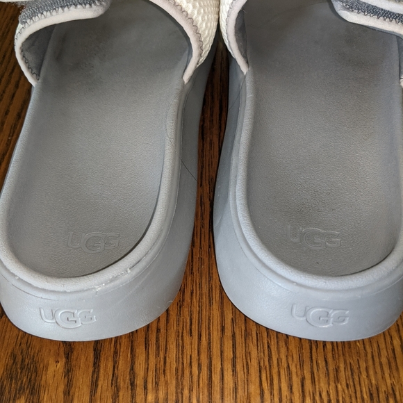 UGG LA Light Slide - Picture 4 of 10